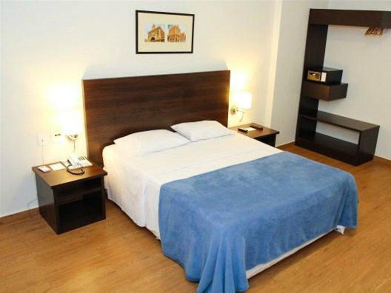 Hotel Oyo Ecosuites Manaus