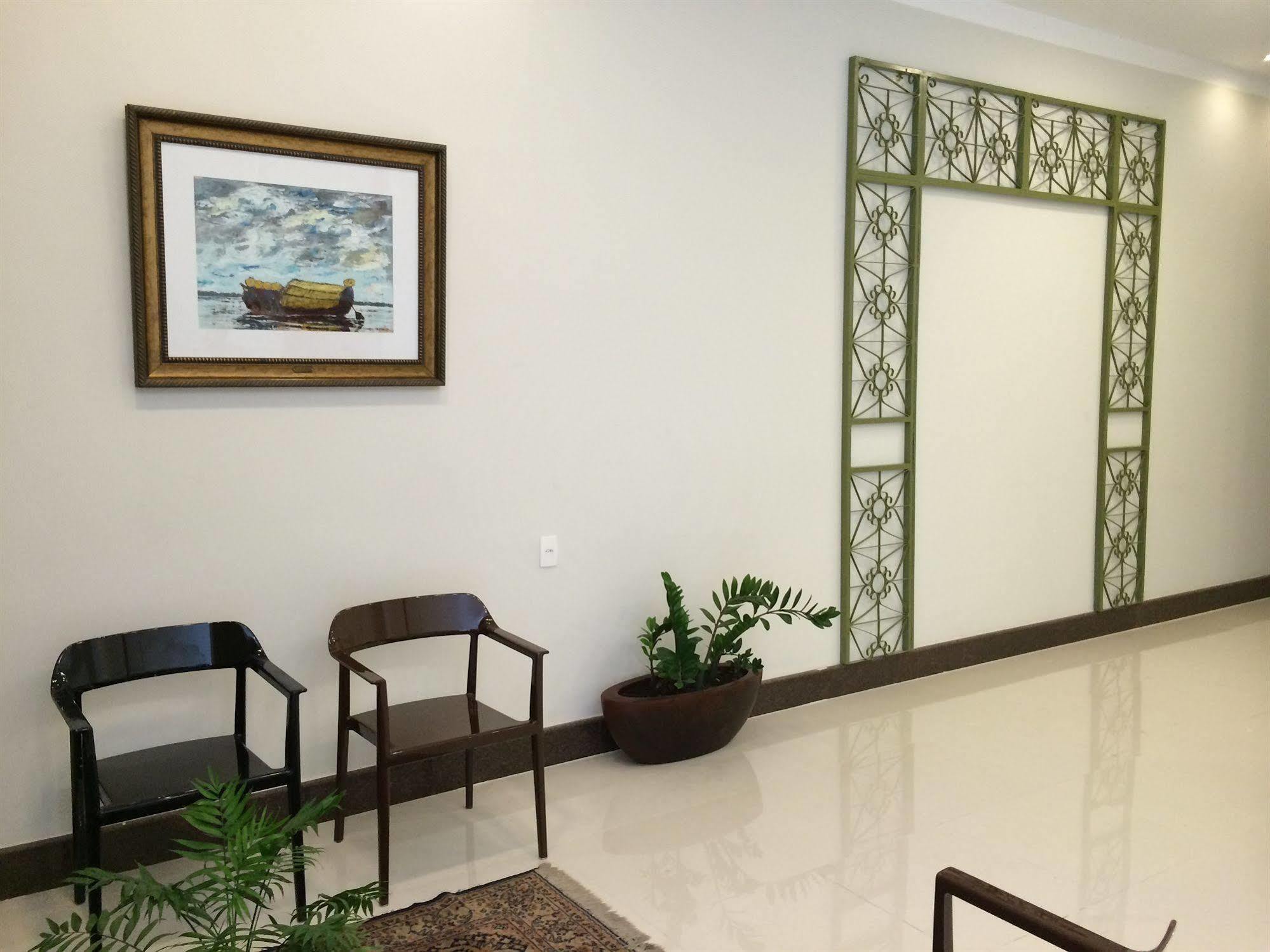 Oyo Ecosuites Hotel