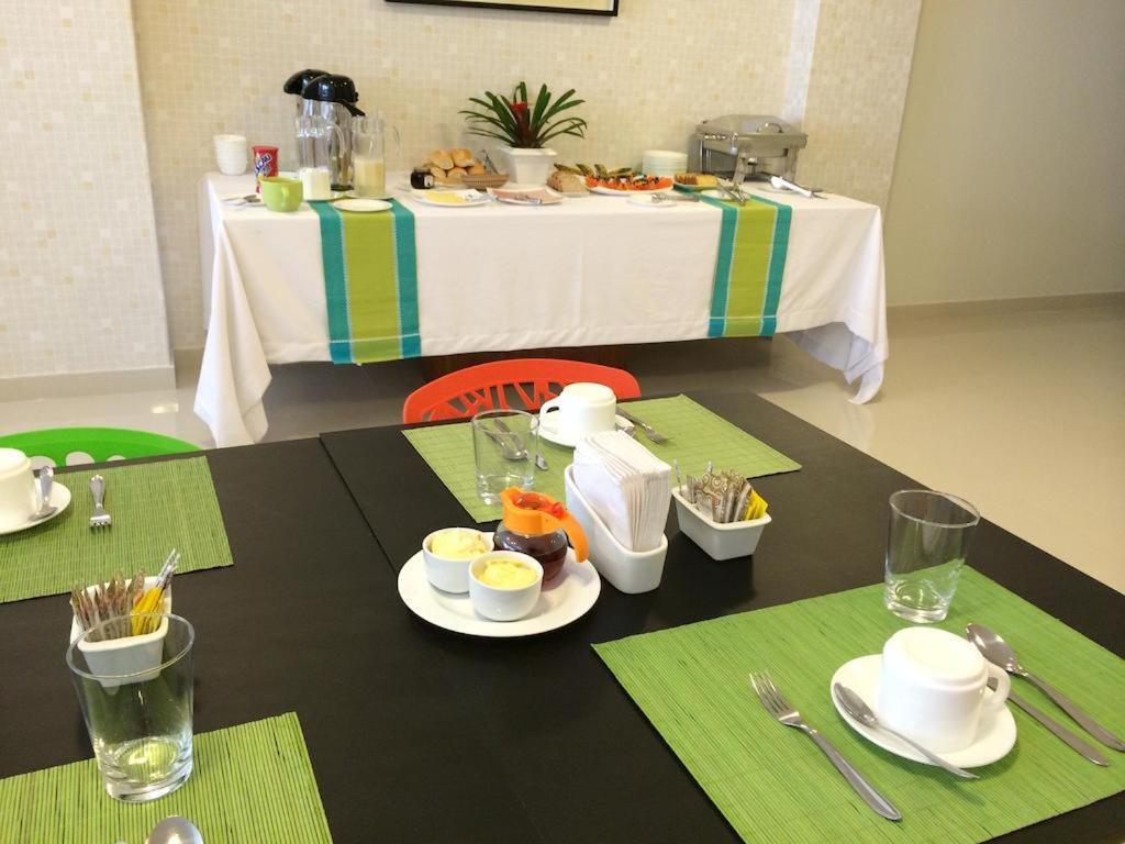 Hotel Oyo Ecosuites