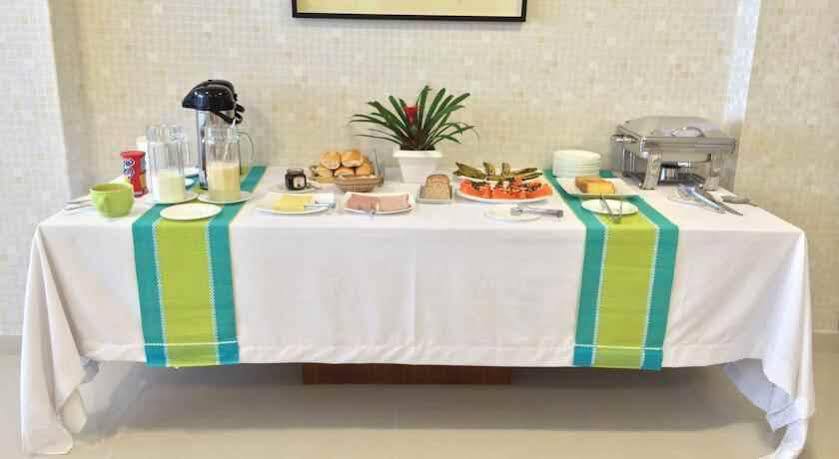 Hotel Oyo Ecosuites Manaus